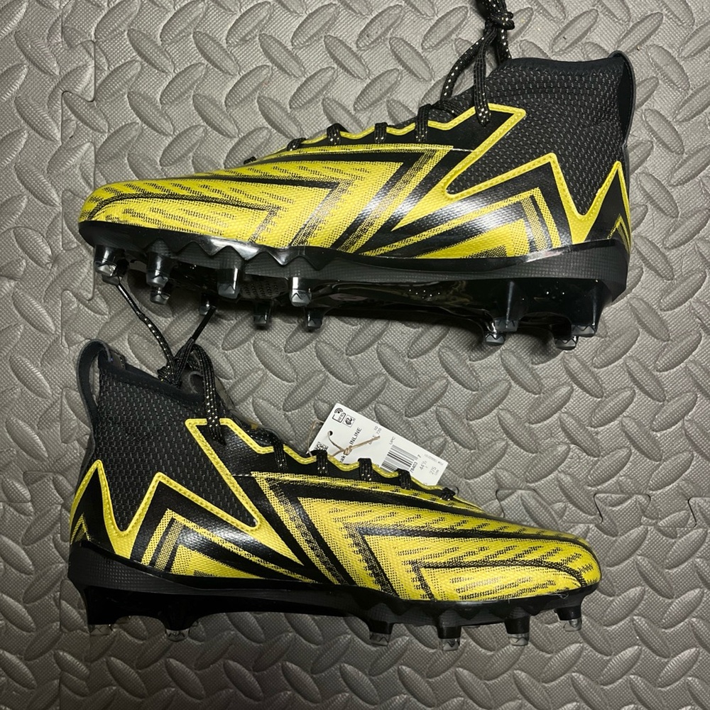 adidas Freak 23 Inline Football Cleats Men's Size 10.5 Core Black/Gold HP2446 - Picture 2 of 5